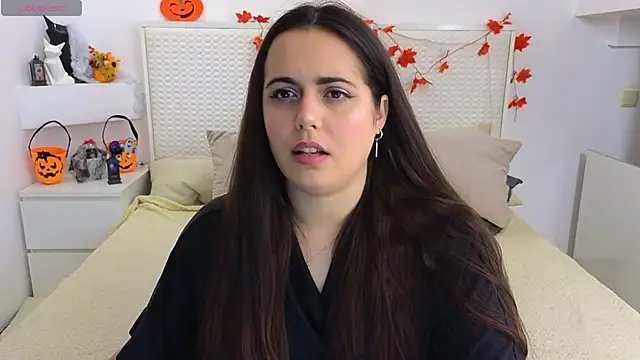 Snapshot of Eva_Rogers_ chatting on October 31, 2025, 9:22 pm Eva Rogers online show from October 31, 2025, 9:22 pm