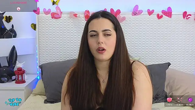 Snapshot of Eva_Rogers_ chatting on February 14, 2025, 2:23 pm Eva Rogers online show from February 14, 2025, 2:23 pm