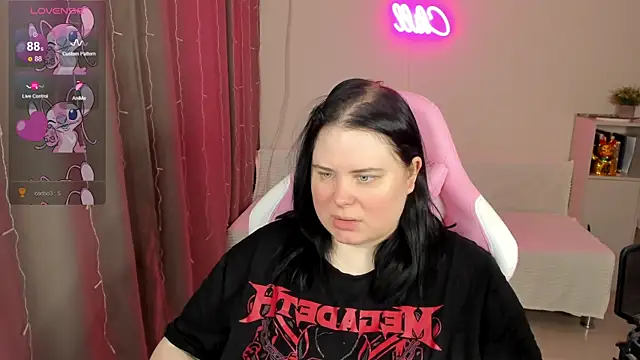 Akemi BBW online show from April 11, 2026, 7:05 am