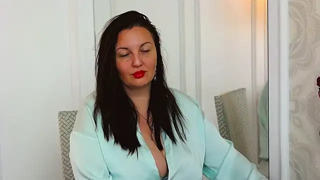Snapshot of JudithCombs chatting on March 18, 2025, 6:50 am JudithCombs online show from March 18, 2025, 6:50 am