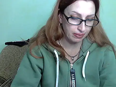 Jillian Pattie online show from November 2, 2025, 3:17 pm