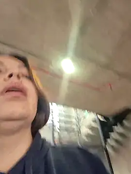 Snapshot of seherlatin chatting on February 17, 2026, 1:52 pm seherlatin online show from February 17, 2026, 1:52 pm