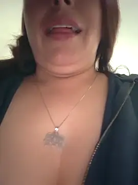 Snapshot of seherlatin chatting on February 11, 2026, 9:03 pm seherlatin online show from February 11, 2026, 9:03 pm