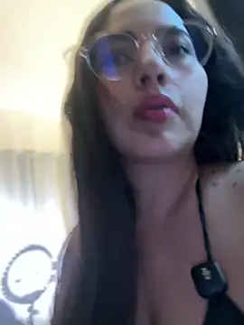 anniesweet02 online show from March 11, 2026, 11:21 pm