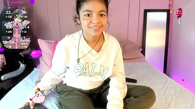 Snapshot of Winnifer_Gonzal chatting on March 21, 2025, 7:44 am Winnifer Gonzal online show from March 21, 2025, 7:44 am