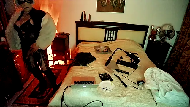 CharlotteVixxens online show from March 20, 2026, 12:44 am