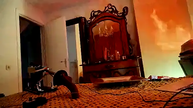 CharlotteVixxens online show from December 1, 2025, 12:33 am