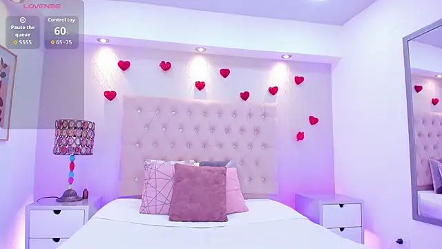 Snapshot of NatyQueen_ chatting on February 27, 2026, 12:38 pm NatyQueen online show from February 27, 2026, 12:38 pm