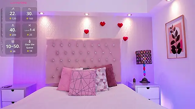 Snapshot of NatyQueen_ chatting on March 2, 2026, 12:56 pm NatyQueen online show from March 2, 2026, 12:56 pm