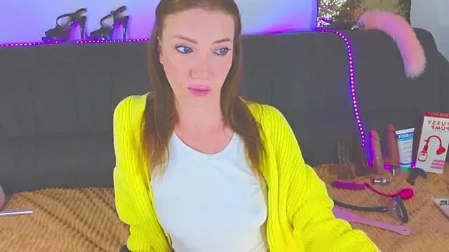 AlexaStoun online show from March 20, 2025, 2:42 pm