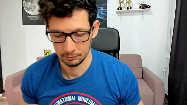 Snapshot of BrutusK08 chatting on February 24, 2026, 7:20 am BrutusK08 online show from February 24, 2026, 7:20 am