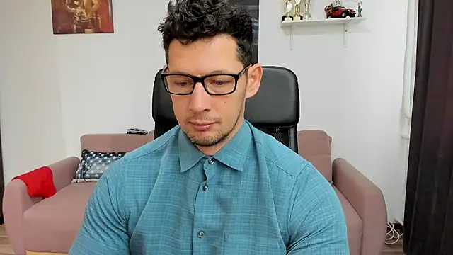 BrutusK08 online show from February 19, 2025, 7:28 am