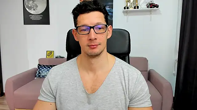 BrutusK08 online show from January 17, 2026, 8:18 am