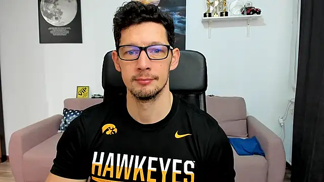 Snapshot of BrutusK08 chatting on February 1, 2026, 8:34 am BrutusK08 online show from February 1, 2026, 8:34 am