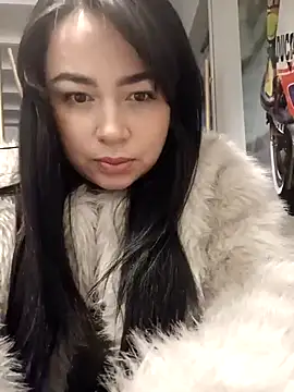 Lia Roxx online show from January 13, 2025, 6:49 pm