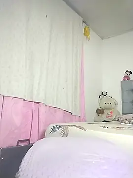 KATYGONZALEZ online show from October 29, 2025, 3:49 am