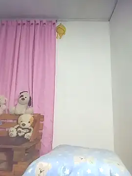 Snapshot of KATYGONZALEZ chatting on December 19, 2025, 8:17 am KATYGONZALEZ online show from December 19, 2025, 8:17 am