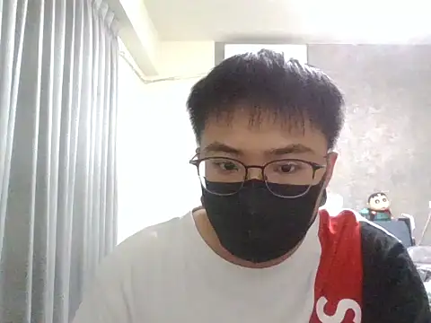 We1116 online show from November 10, 2025, 12:10 pm