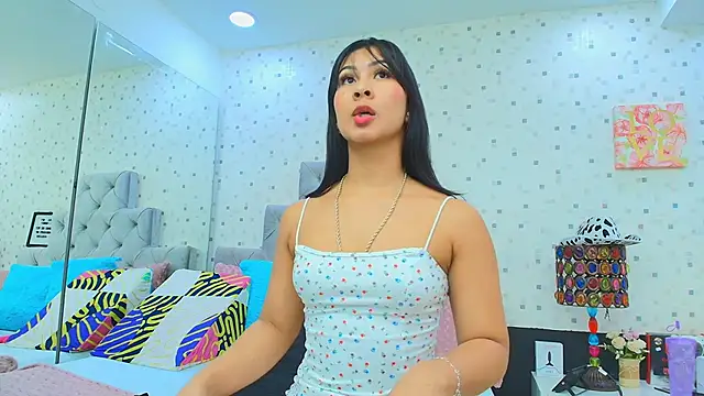 Snapshot of JulietaReyess chatting on September 25, 2025, 11:49 am JulietaReyess online show from September 25, 2025, 11:49 am