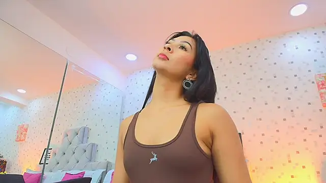 Snapshot of JulietaReyess chatting on October 2, 2025, 11:46 am JulietaReyess online show from October 2, 2025, 11:46 am