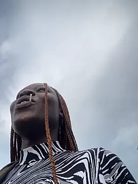  BLVCKGIRL SHERIF online show from October 24, 2025, 1:21 pm