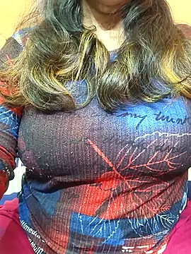Snapshot of CUTE_SOPHIA- chatting on February 12, 2025, 7:02 pm CUTE SOPHIA- online show from February 12, 2025, 7:02 pm