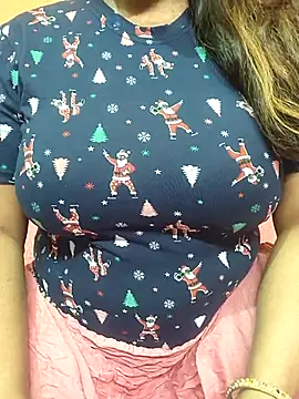 Snapshot of CUTE_SOPHIA- chatting on March 12, 2025, 7:47 pm CUTE SOPHIA- online show from March 12, 2025, 7:47 pm