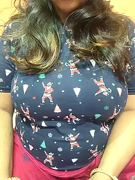 Snapshot of CUTE_SOPHIA- chatting on March 18, 2025, 8:05 pm CUTE SOPHIA- online show from March 18, 2025, 8:05 pm
