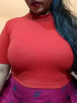 CUTE SOPHIA- online show from February 18, 2026, 11:56 pm