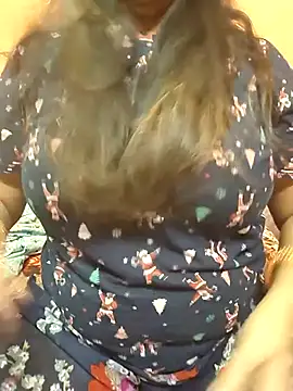 CUTE SOPHIA- online show from October 21, 2025, 3:17 am