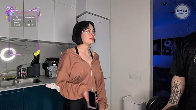 GroteskJane online show from February 19, 2026, 7:22 pm