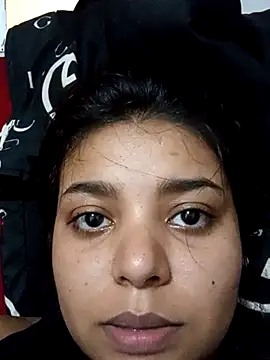 stefanie010 online show from February 26, 2026, 5:57 pm