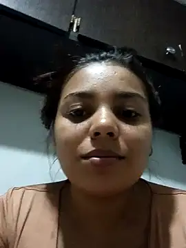 stefanie010 online show from December 22, 2025, 10:04 am