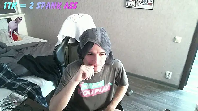 Snapshot of izilizi_23 chatting on June 7, 2026, 8:19 am izilizi 23 online show from June 7, 2026, 8:19 am