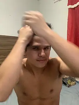 pedrovkr3 online show from March 13, 2025, 1:43 am