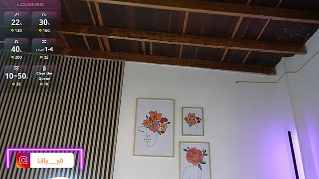 LillyDolls23 online show from January 9, 2026, 1:07 pm