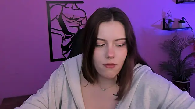 Snapshot of CoralineKeyns chatting on March 6, 2025, 11:58 am CoralineKeyns online show from March 6, 2025, 11:58 am