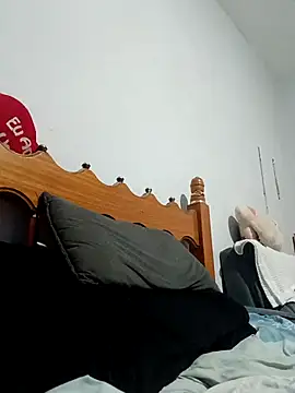 Snapshot of Nicolaskribeiro chatting on November 22, 2025, 7:02 pm Nicolaskribeiro online show from November 22, 2025, 7:02 pm