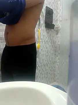 Snapshot of Nicolaskribeiro chatting on October 31, 2025, 10:05 pm Nicolaskribeiro online show from October 31, 2025, 10:05 pm