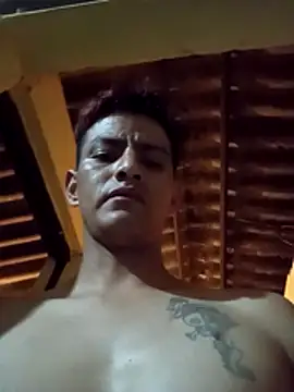 Snapshot of dantero chatting on October 31, 2025, 10:38 pm dantero online show from October 31, 2025, 10:38 pm