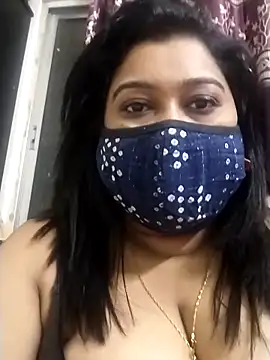 indianlisa5 online show from February 7, 2026, 8:28 pm