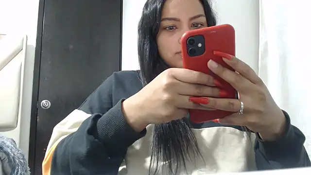 fairylatin222 online show from October 2, 2025, 11:52 pm