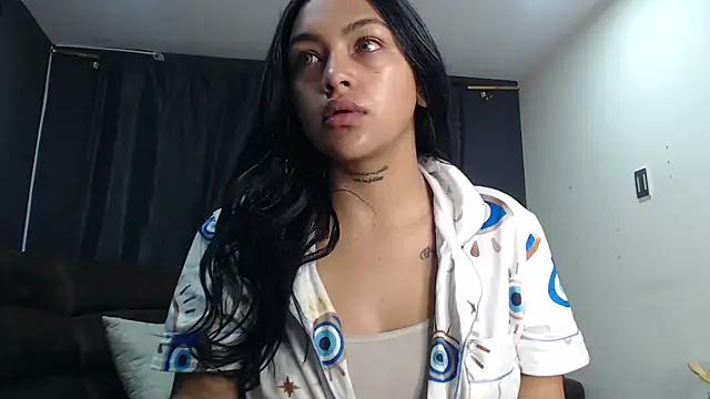 fairylatin222 online show from January 13, 2026, 9:46 am