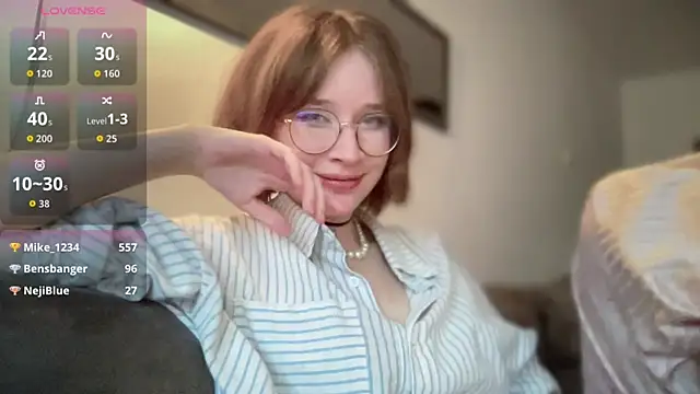 ms christiana online show from December 1, 2025, 2:29 pm