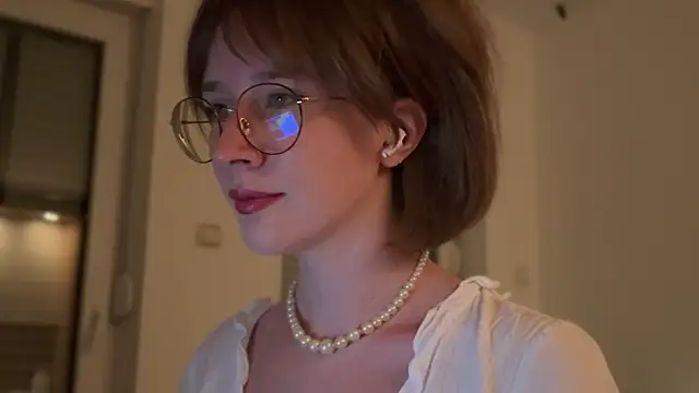 Snapshot of ms_christiana chatting on August 4, 2026, 12:04 am ms christiana online show from August 4, 2026, 12:04 am