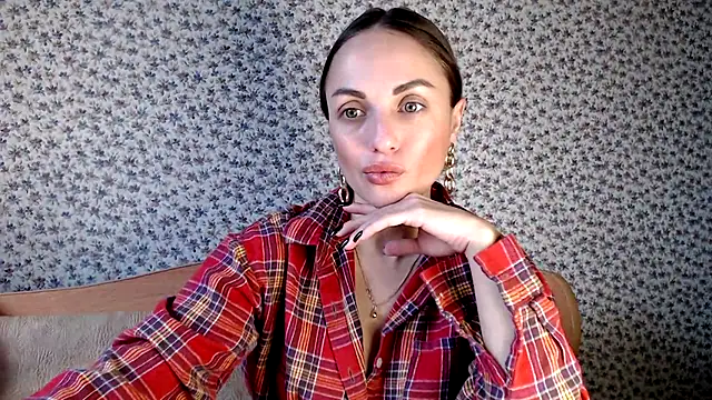 Tinadream20 online show from September 18, 2025, 6:38 am