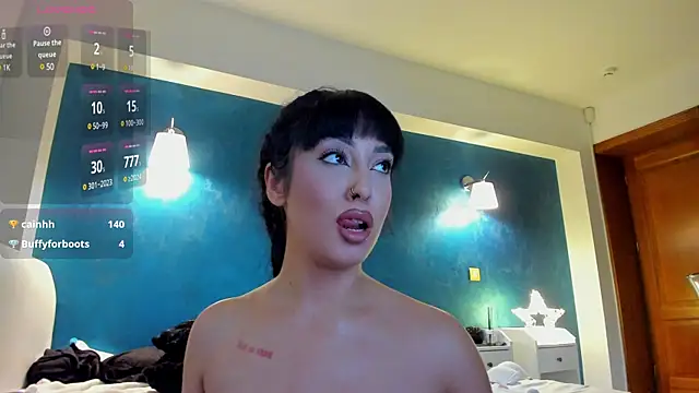 Snapshot of Awesome_Jolie chatting on December 6, 2024, 11:27 am Awesome Jolie online show from December 6, 2024, 11:27 am