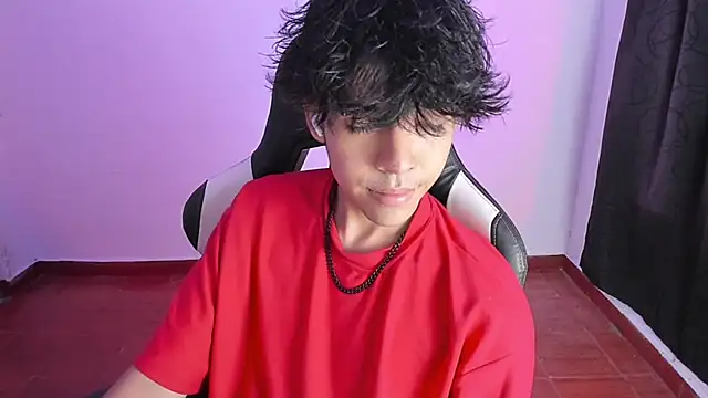 Snapshot of Alan26_ chatting on February 18, 2025, 2:16 am Alan26 online show from February 18, 2025, 2:16 am