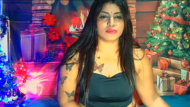 RoyalIndianCreamPuff online show from December 3, 2024, 6:00 pm