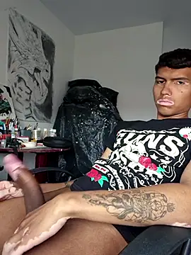 xrobXstax online show from October 12, 2025, 7:26 pm